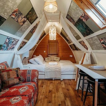Robin Nest - Cosy Shepherd'S Hut Hideaway Callington Экстерьер фото
